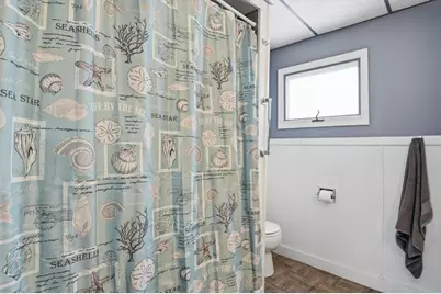 8 School St, Adams, MA 01220 - Photo 23