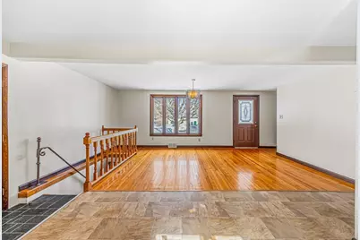 35 Silvin Rd, Chicopee, MA 01013 - Photo 13