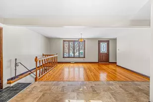 35 Silvin Rd, Chicopee, MA 01013 - Photo 13