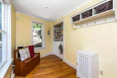 29 Elm St, Franklin, MA 02038 - Photo 17