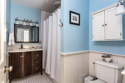 29 Elm St, Franklin, MA 02038 - Photo 21