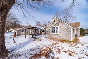 1 Bloomfield Ave, Middleborough, MA 02346 - Photo 9