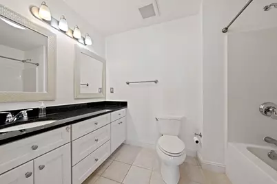 391 Pleasant St #201, Melrose, MA 02176 - Photo 9