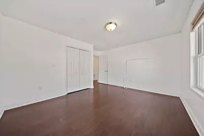 391 Pleasant St #201, Melrose, MA 02176 - Photo 11