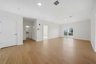 10 Franklin Ave, Revere, MA 02151 - Photo 5