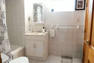 92 Pemberton St, Revere, MA 02151 - Photo 21