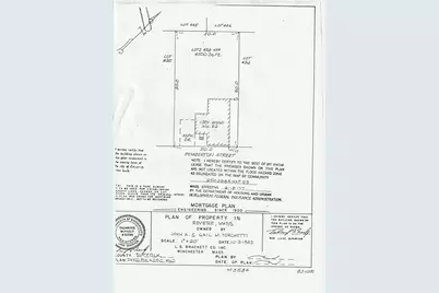 92 Pemberton St, Revere, MA 02151 - Photo 23