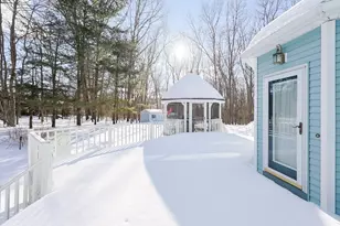 9 Reagan Ave, Franklin, MA 02038 - Photo 39