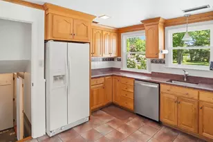 19 Lantern Ln, Chelmsford, MA 01824 - Photo 25