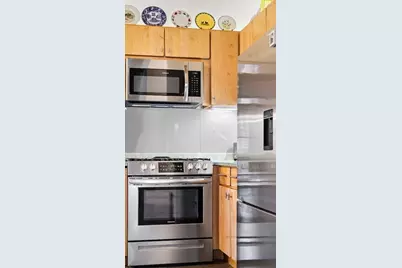 717 Atlantic Ave #7B, Boston, MA 02111 - Photo 9