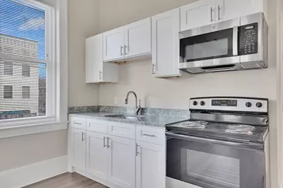 92.5 Maple St #1, Northampton, MA 01062 - Photo 1