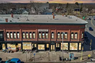 92 5 Maple St, Northampton, MA 01062 - Photo 3