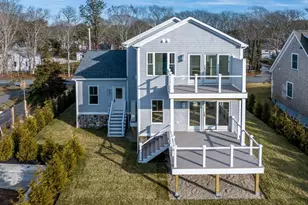 29 Parkers Neck Rd, Yarmouth, MA 02664 - Photo 3