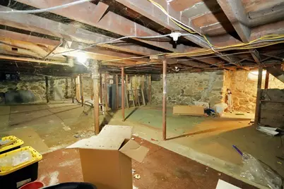 183 Farnham St, Lawrence, MA 01843 - Photo 27