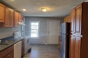 202 Glenallen St, Winchendon, MA 01475 - Photo 5