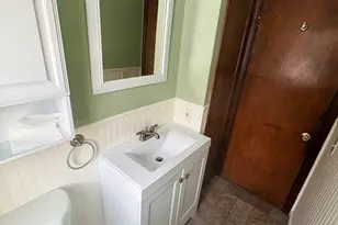 387 Southwick St, Agawam, MA 01030 - Photo 17