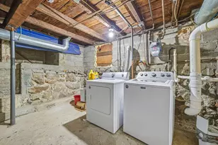 2 Chestnut Terrace, Lynn, MA 01902 - Photo 35