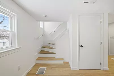 2 Chestnut Terrace, Lynn, MA 01902 - Photo 13