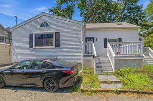 2 Chestnut Terrace, Lynn, MA 01902 - Photo 3