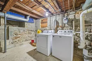 2 Chestnut Terrace, Lynn, MA 01902 - Photo 35