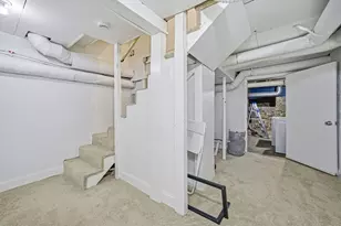 2 Chestnut Terrace, Lynn, MA 01902 - Photo 33