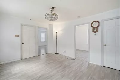 53 Fremont St #1, Springfield, MA 01105 - Photo 7