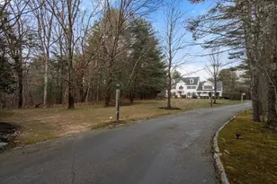 15 Homestead Dr, Medfield, MA 02052 - Photo 39