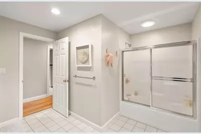 15 Homestead Dr, Medfield, MA 02052 - Photo 25