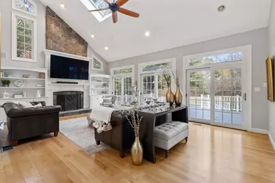 15 Homestead Dr, Medfield, MA 02052 - Photo 5