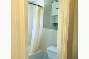 7 Oaklawn St, New Bedford, MA 02744 - Photo 9