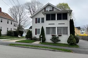24 Pearl St, Wakefield, MA 01880 - Photo 15