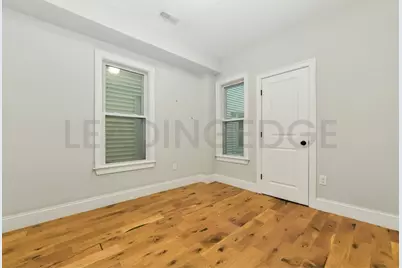 70 W.Eagle #3, Boston, MA 02128 - Photo 7