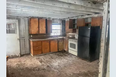 71 Charlton St, Oxford, MA 01540 - Photo 11