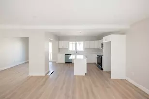 17A Mott St, Worcester, MA 01604 - Photo 5