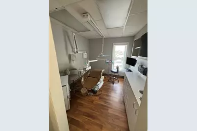 227 Russell St, Worcester, MA 01602 - Photo 3