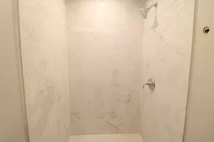 422 Hanover St, Boston, MA 02113 - Photo 21