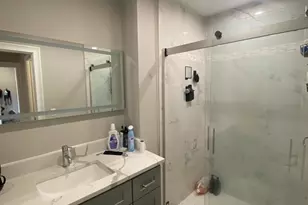 422 Hanover St, Boston, MA 02113 - Photo 19