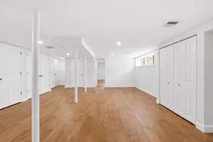 8 Sussex Ln, Worcester, MA 01602 - Photo 29