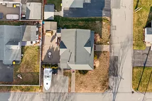 7 Bradley Ave, Somerset, MA 02725 - Photo 19