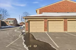 49 Elderwood Dr, Stoughton, MA 02072 - Photo 3