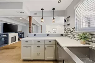 49 Elderwood Dr, Stoughton, MA 02072 - Photo 7