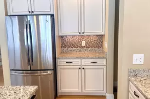 100 Baldwin Ave, Woburn, MA 01801 - Photo 13