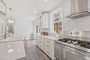 103 Keeneland Cir, Leominster, MA 01453 - Photo 17