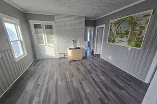 351 Tecumseh St, Fall River, MA 02721 - Photo 1