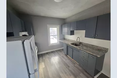 351 Tecumseh St #2, Fall River, MA 02721 - Photo 9