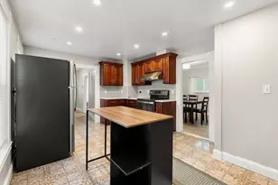 79 Endicott Ave, Revere, MA 02151 - Photo 5