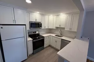 21 Warren, Waltham, MA 02453 - Photo 5