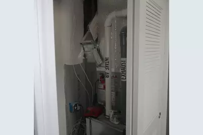 32 Newhall #2, Saugus, MA 01906 - Photo 19