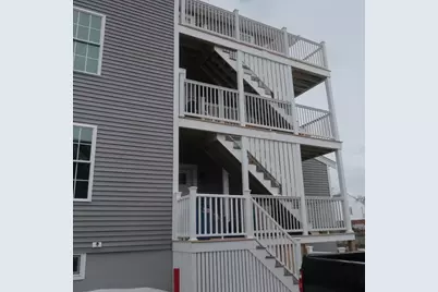 32 Newhall #2, Saugus, MA 01906 - Photo 3