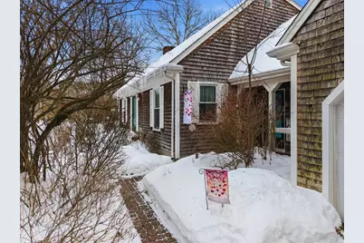 18 Wordell St, Rochester, MA 02770 - Photo 3